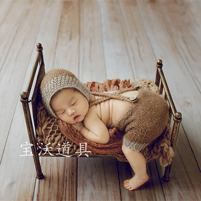 KMK - Newborn Classical Iron Crib Posing Bed