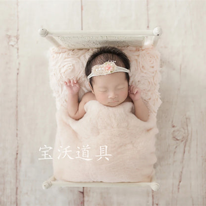 KMK - Newborn Classical Iron Crib Posing Bed
