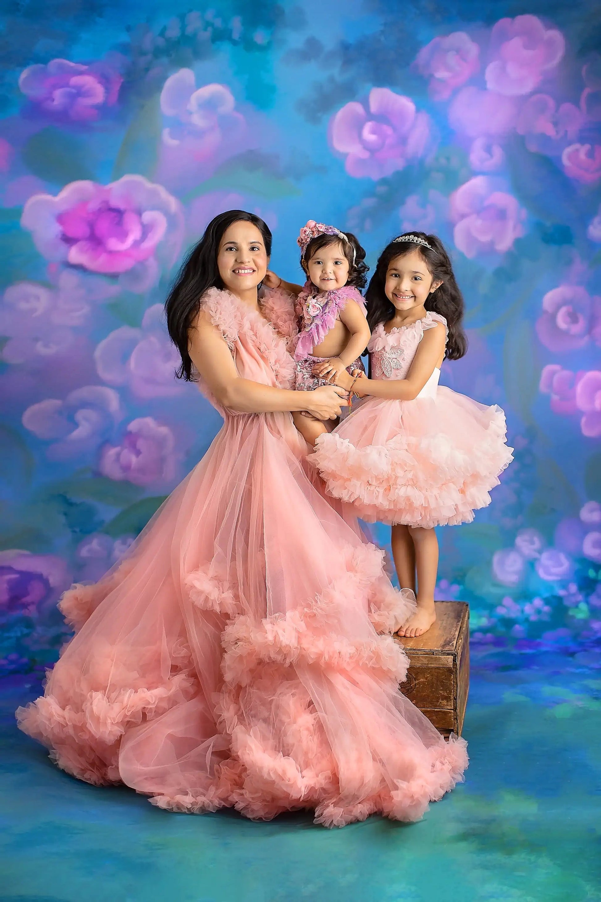 KMK - Blue Garden Arch Backdrop