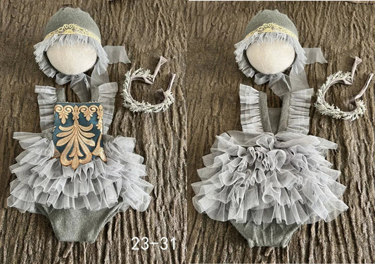 KMK Newborn 3-Piece Outfit Set in Grey, including a soft romper, bonnet, and wrap for professional photography
